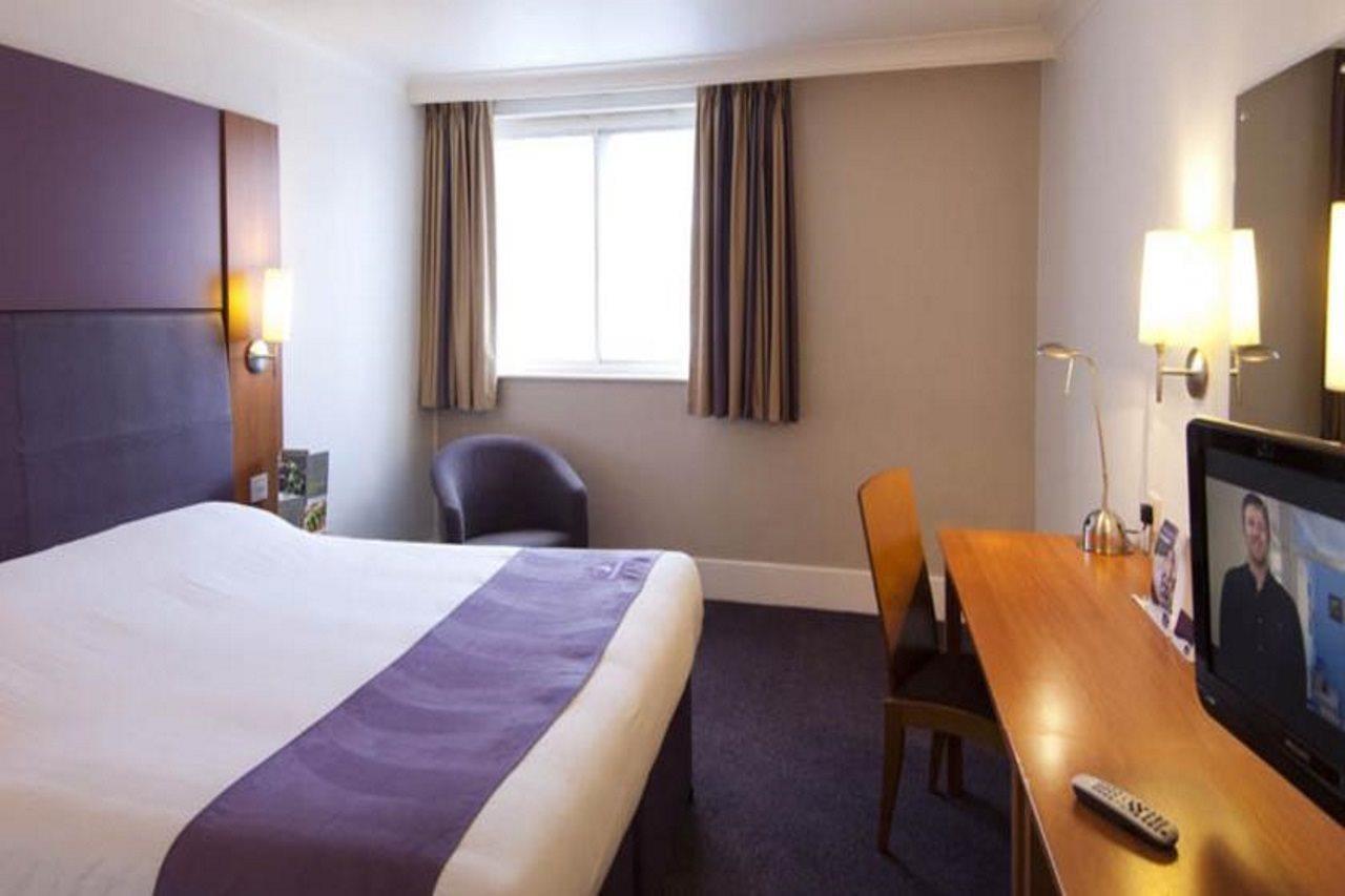 Dundee East Premier Travel Inn Bagian luar foto